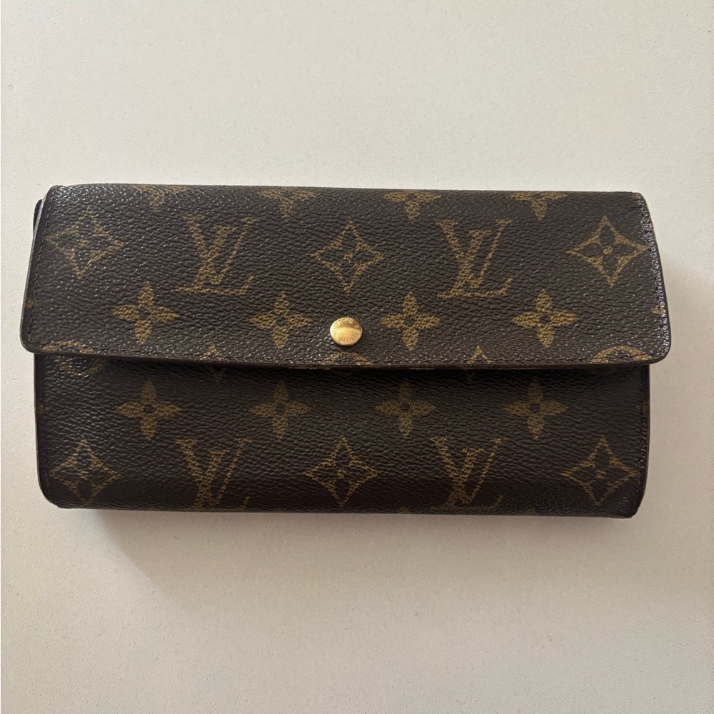 Louis Vuitton Brown Monogram Vintage Canvas Sarah Wallet with Gold Snap